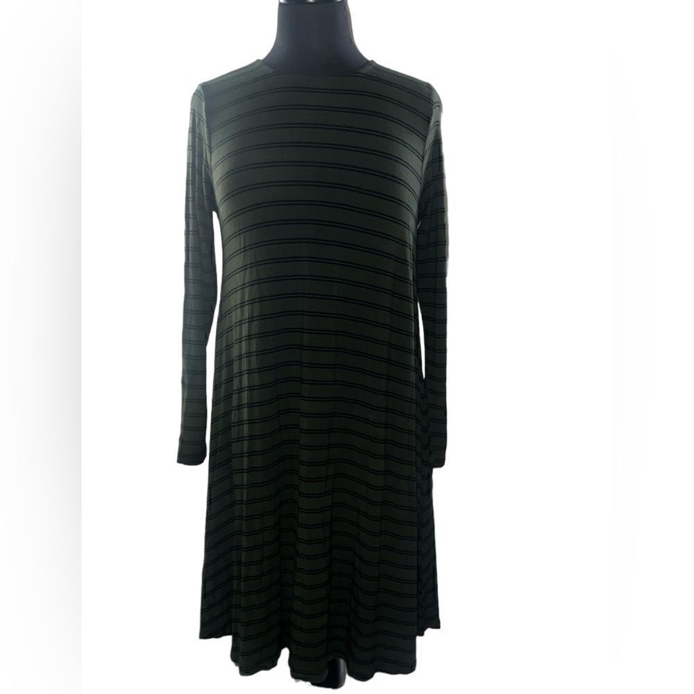 🐘Old navy Green striped Dress